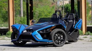 coches tres ruedas futuristas